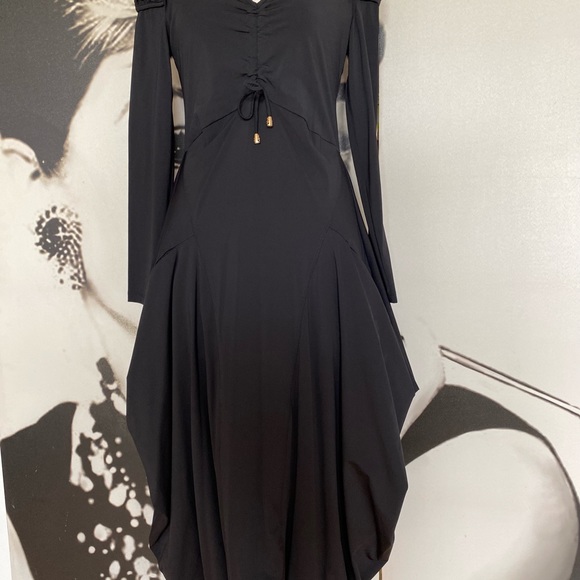Black Gothic Dress - Picture 3 of 14